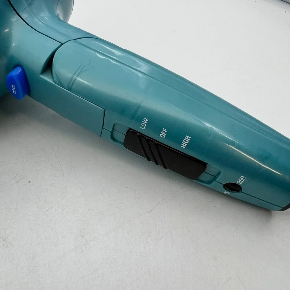 Conair Cord-Keeper 1875 Teal Retractable Cord Hair Dryer Dual Voltage 169RN